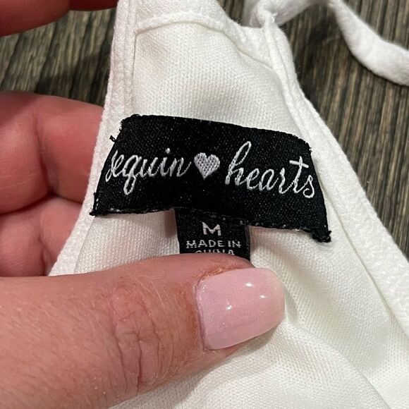 Sequin Hearts Tiered A-Line Mini Dress V-Neck Racerback Lined White Size Medium - Picture 4 of 8